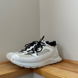 Women’s White Canada Goose Trail Sneakers